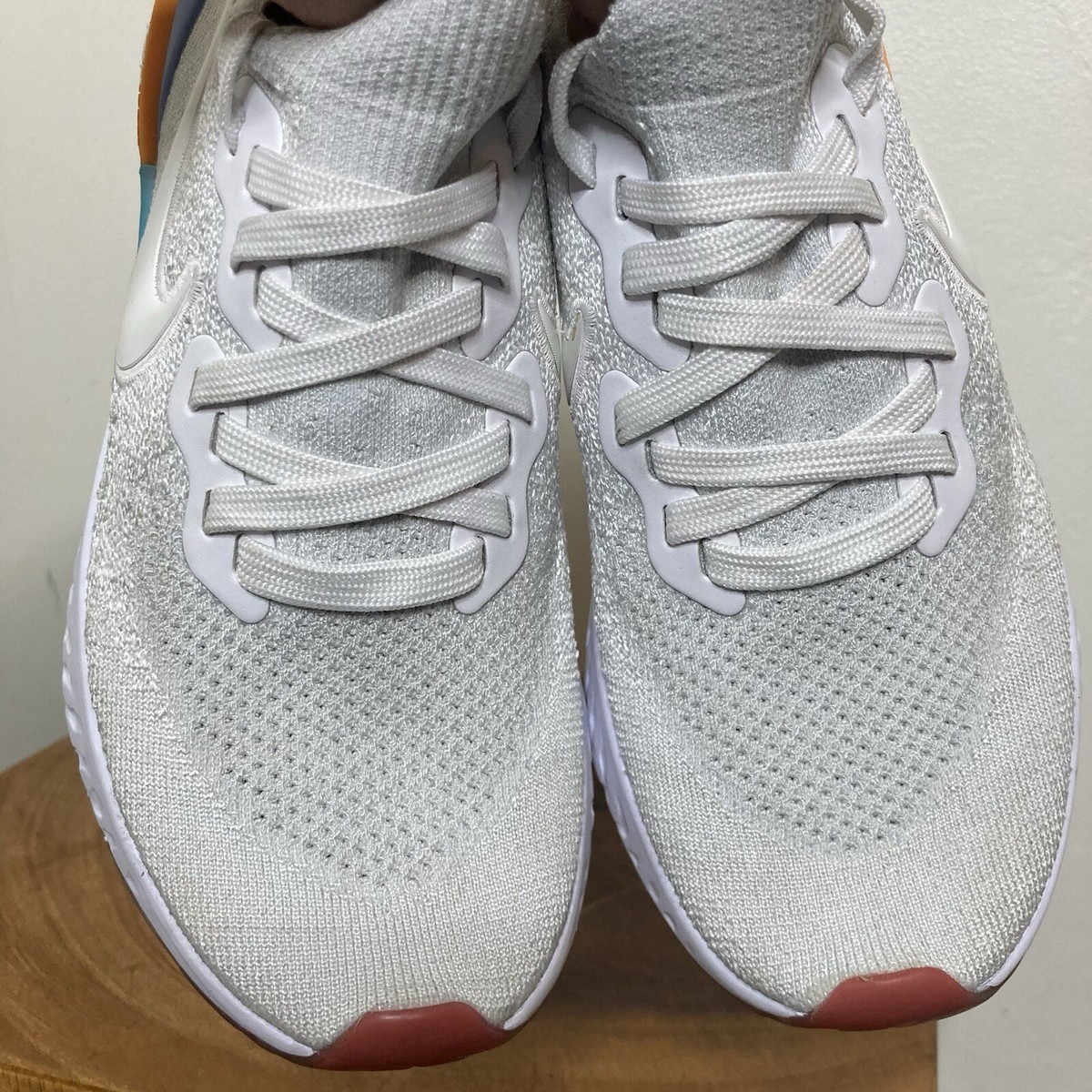 Nike Epic React Flyknit 2 Women's 8 White/Hyper Jade Running Nike Epic React Flyknit 2 Women's 8 White/Hyper Jade Running