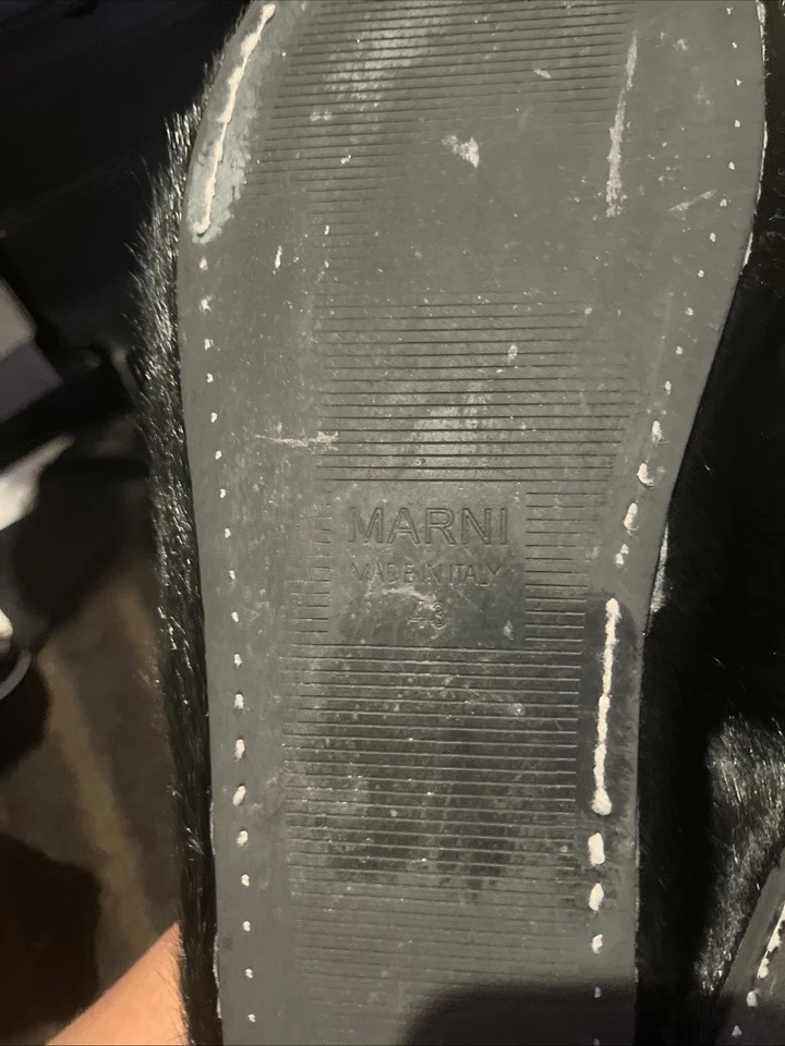 Toboganes Marni negros, talla 43 US para hombre 10, toboganes de piel Marni negros, un poco de ritmo. Foto 4 de 4