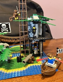 LEGO Pirates: Forbidden Island 6270 100% Complete With Manual 1989 RARE