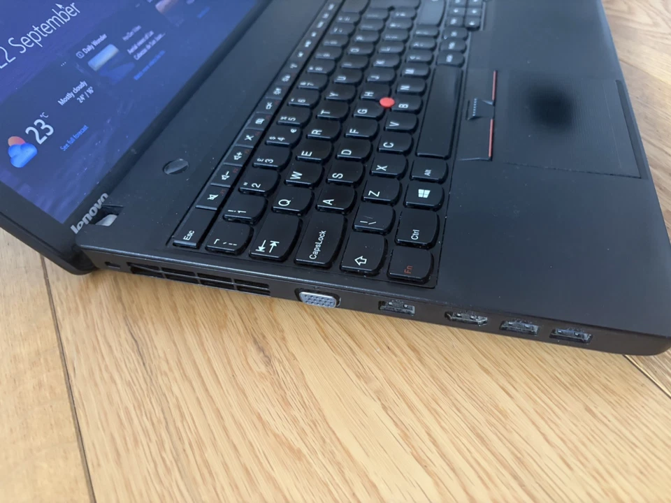 Lenovo ThinkPad E530c · i3-3110M · 8GB · 120GB, photo 3 of 5
