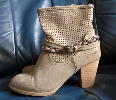 Stiefeletten Boots Tom Tailor Beige Warmgrau Kette Locjmuster Blockabsatz 36
