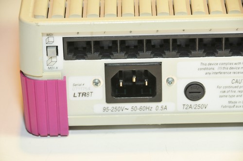 Lantronix LTR8T 8 Port 10BASE-T Hub / Repeater - Picture 7 of 8