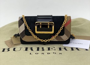 burberry clutch with chain