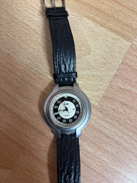 Rarität: Uhr - BMW Classic R69S Motorrad Retro Schweizer Uhrwerk