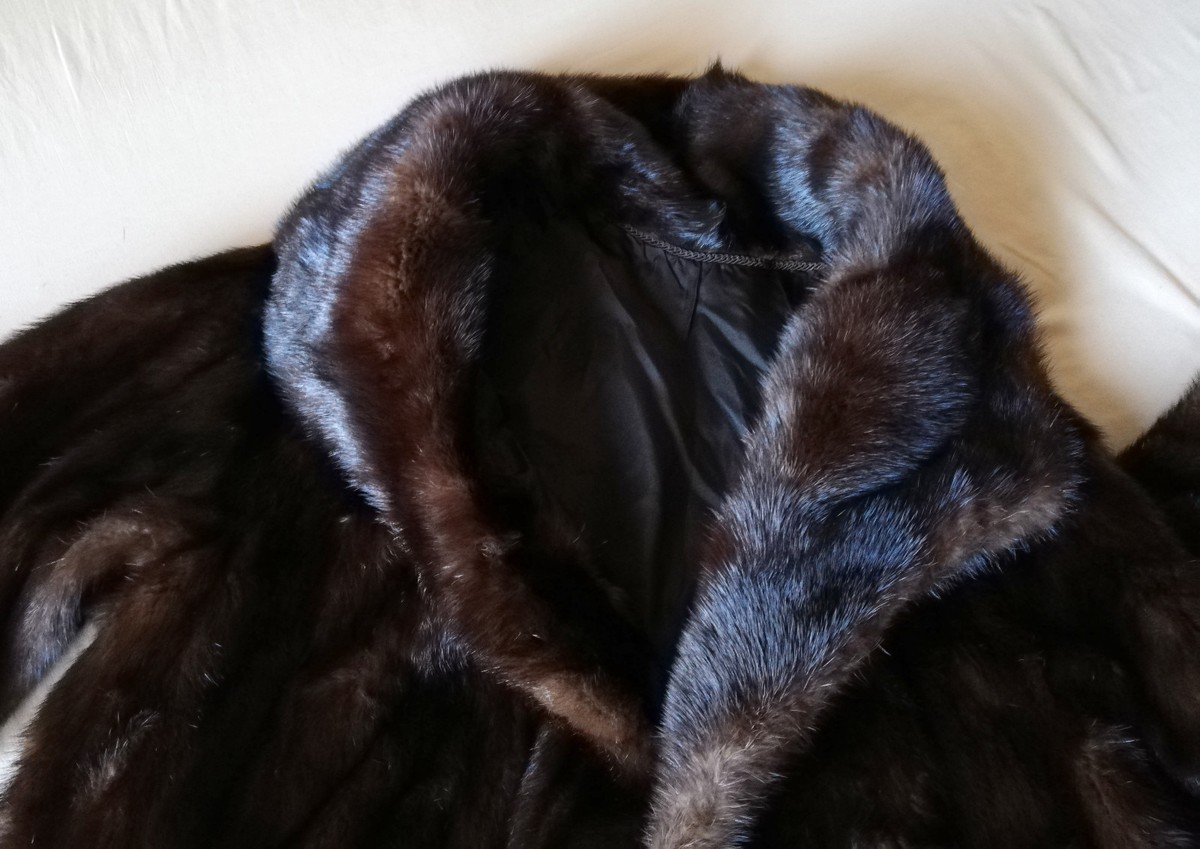 Manteau En Fourrure De Vison Homme Vintage - Marque Vecchio Di Pavia Taille 44