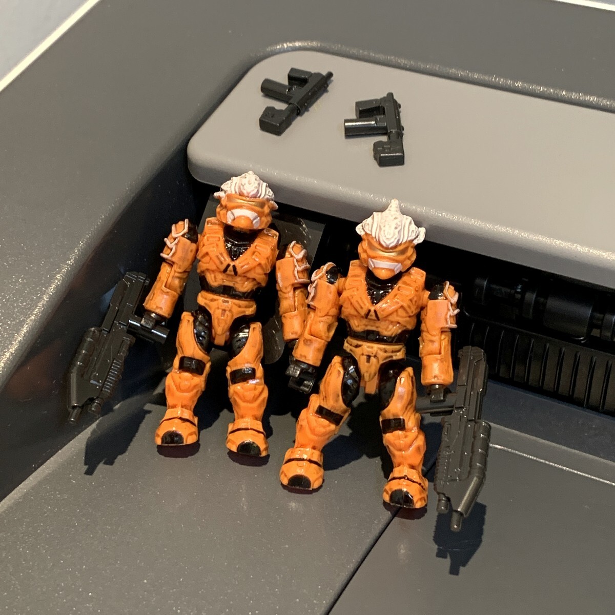 2x HALO MEGA BLOKS Orange UNSC SPARTAN HAYABUSA MINI FIGURE 96832