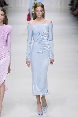 Authentic Versace Tribute Spring 2018 Runway Light Icy Blue Authentic Versace Tribute Spring 2018 Runway Light Icy Blue