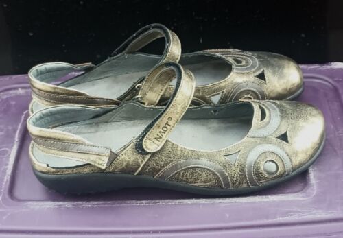 Naot Rongo Mary jane Slingbacks, Size 11/11.5 EU 42, Metallic Silver Gold - Picture 2 of 9