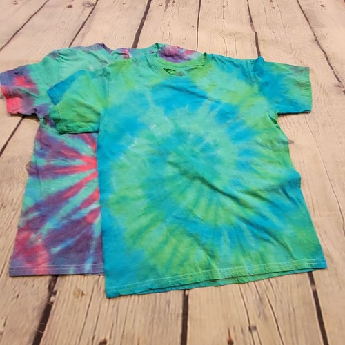 Tie Dye Shirts Kids Medium 10 Lot of 2 Pink Green Purple Hand Dyed Wonder Nation - Picture 2 of 5