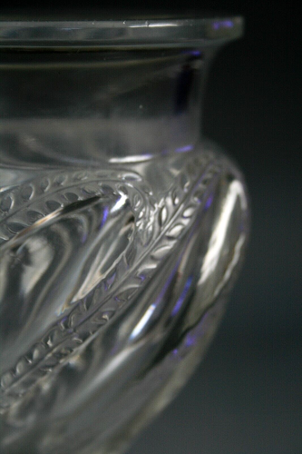 LALIQUE ERMENONVILLE GLASS VASE - Picture 2 of 3