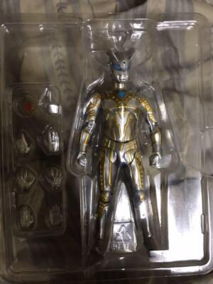 S.H.Figuarts ULTIMATE SHINING ULTRAMAN ZERO Premium Figure Japan