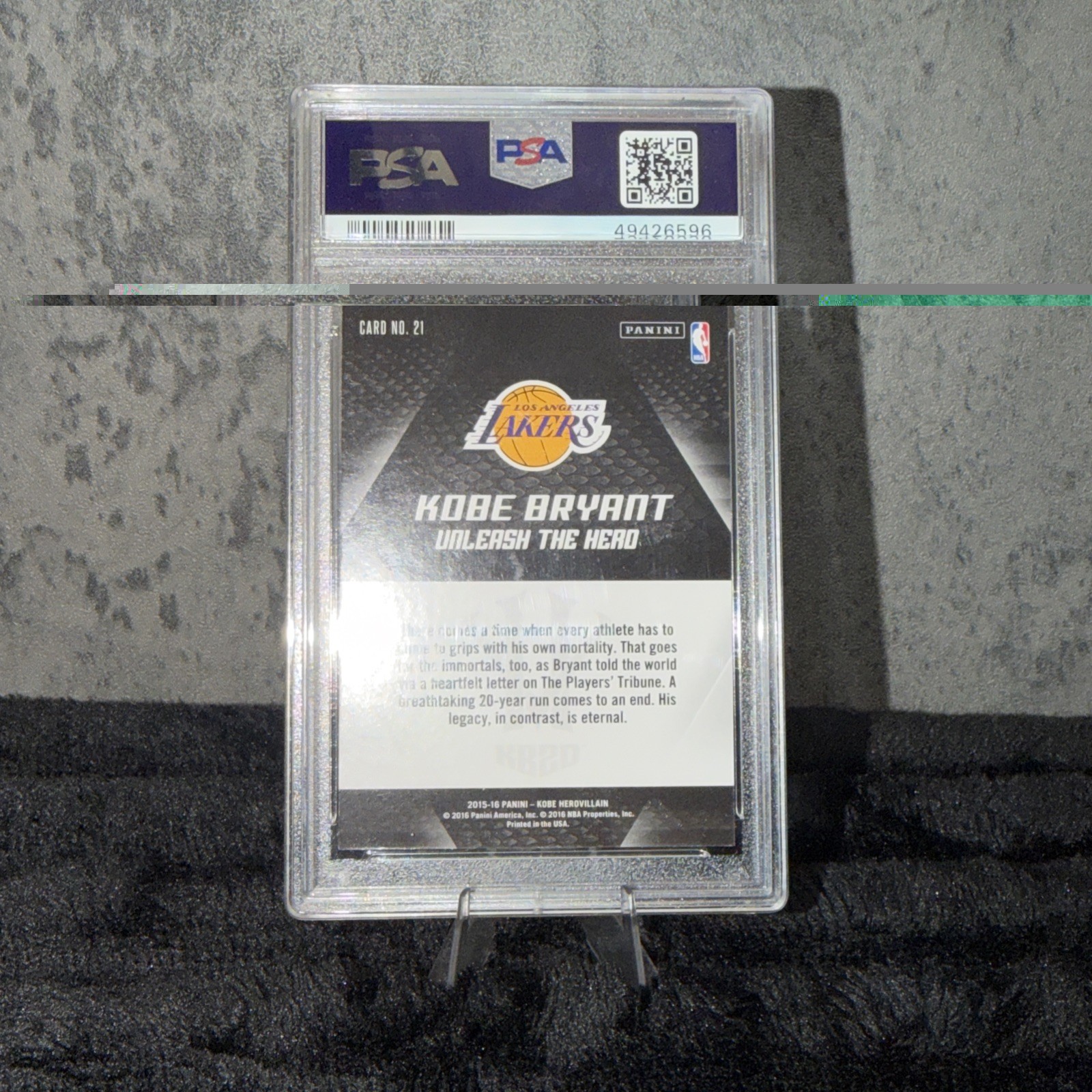 2015 PANINI HV KB20 CHANNEL/VILLAIN #21 KOBE BRYANT GOLD 24 Insert Parallel PSA9 view 2