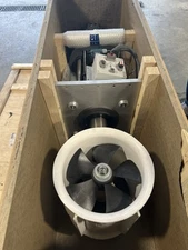 Lewmar Vertical Retracting Bow Thruster