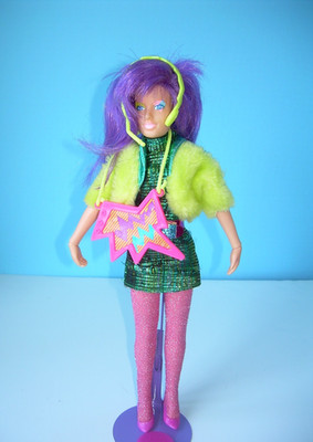 VINTAGE JEM AND THE HOLOGRAMS CLASH DOLL