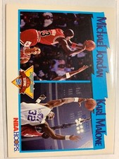 Michael Jordan-Karl Malone 1990-91 NBA HOOPS League Leaders Basketball Card #306