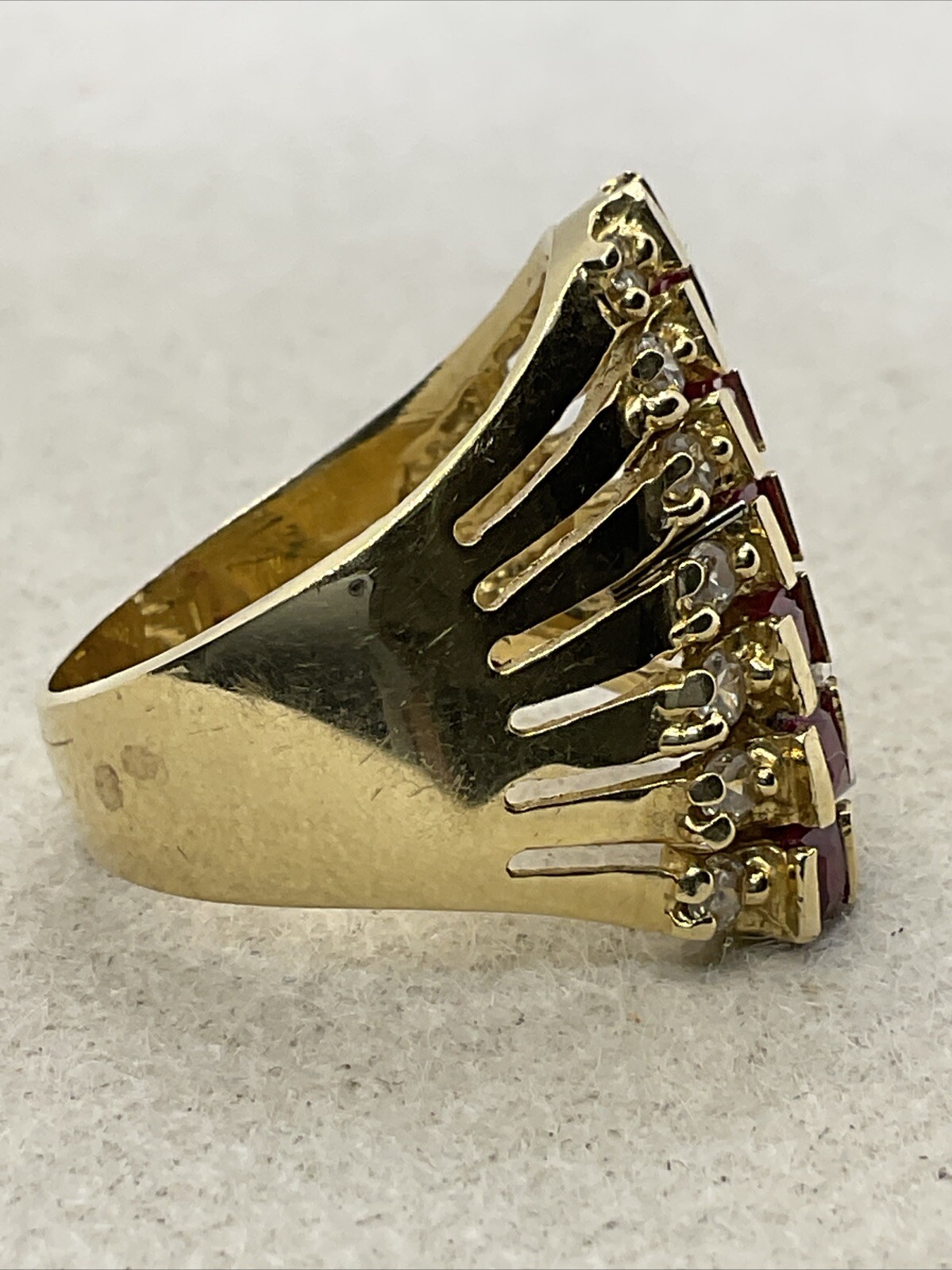 IMPRESSIVE Solid 14K Yellow Gold Princess Cut Cre… - image 4