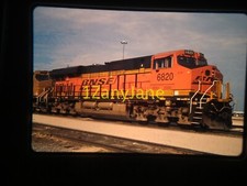 10709 VINTAGE Photo 35mm Slide BNSF 6820 GALESBURG, IL 2013