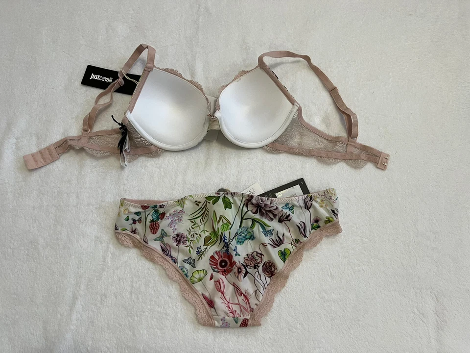💖NOVO com TAGS Conjunto de Sutiã e Biquíni Feminino Estampa Floral Just Cavalli💛 - Imagem 2 de 4