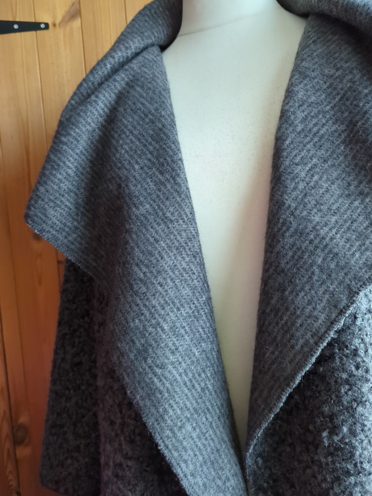 Wool Blend Coatigan. 16.18.20.22. Made In Italy. V Soft. VGC. See