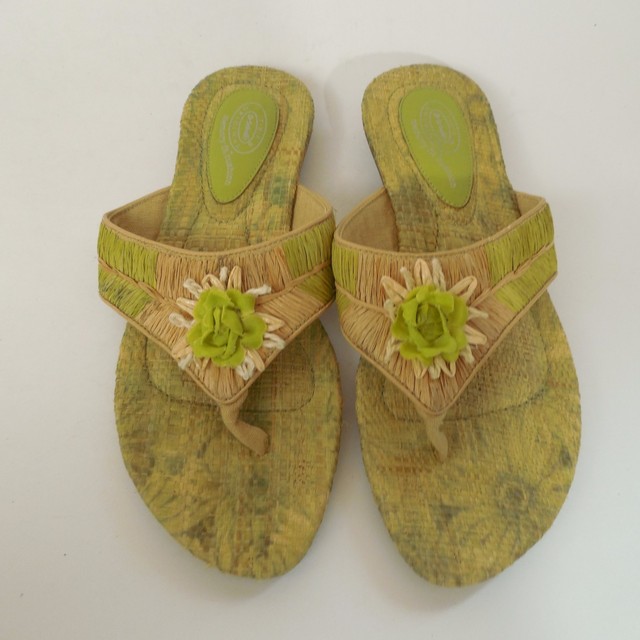 Dr Scholls Thong Lyric Sandals Womens Low Heel Flip Flop Green Floral sz 7 Med | eBay
