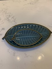 Vintage 2 Surrey Ceramics Blue Green Leaf Dishes 