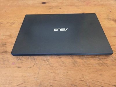 ASUS VivoBook, 117GB Storage, 4GB Ram, 512MB Graphics Card. (Moderately Used!)
