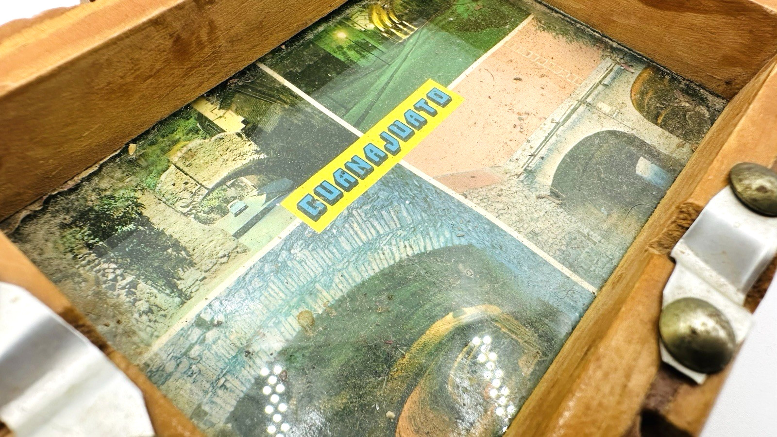 Vintage Guanajuato Mexico Wooden Souvenir Ashtray