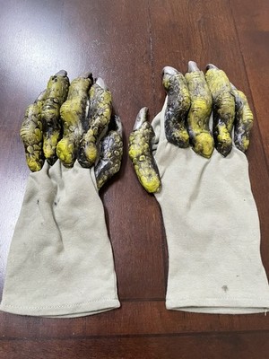 ZAGONE STUDIOS LIGHT GREEN DRAGON FINGERS