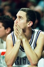 Bobby Hurley Sacramento Kings looks on during a game on November 1- Old Photo 13