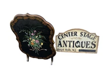 66458  Hand Made Decorator Tilt Top Table Stand   Table Top 24" x 31"W