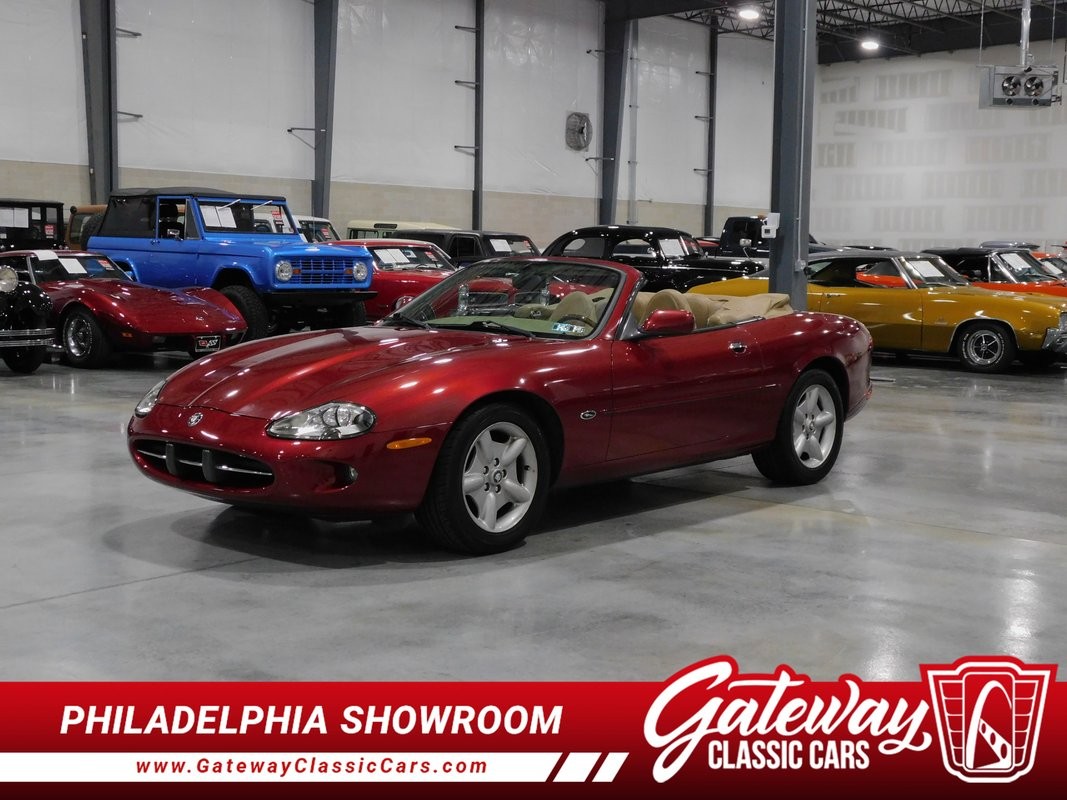 1997 Jaguar XK8 for sale in Runnemede New Jersey