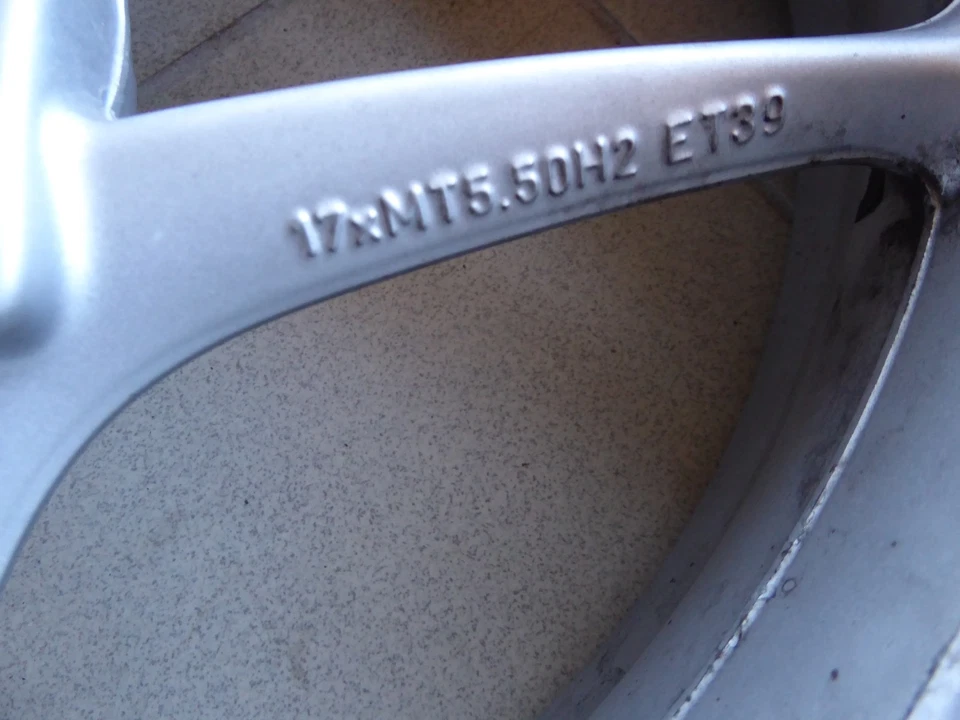 BMW K 1200 GT  Cerchio posteriore 17 x 5,5 2007 2010 COD 36317706553 - Immagine 4 di 4