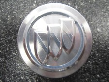 Buick Polished Oem Center Cap 2-516 63mm 9593169 9594156 9595157 - One1 Buick Polished Oem Center Cap 2-516 63mm 9593169 9594156 9595157 - One1