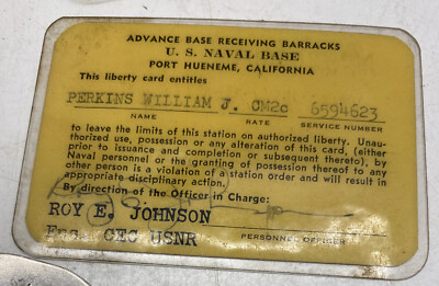 AUTHENTIC WW2 1943 WILLIAM JESSE PERKINS US NAVY BARRACKS DOG TAGS