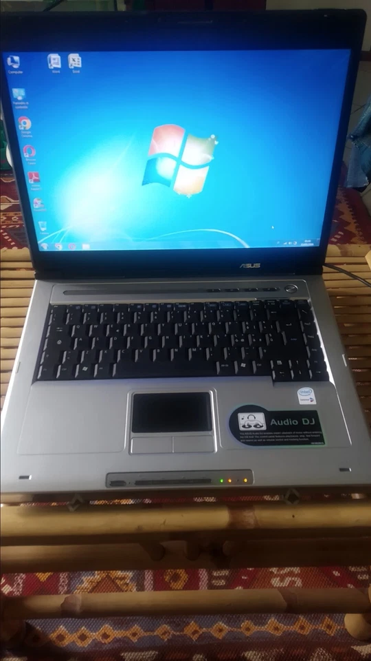 Asus PRO60 A6F Intel Centrino 4GB RAM 100GB HD Windows 7 Audio DJ PC Gaming - Immagine 4 di 4