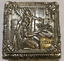 Portagioie vintage placcato argento ragazza che suona pianoforte con piedi belli 