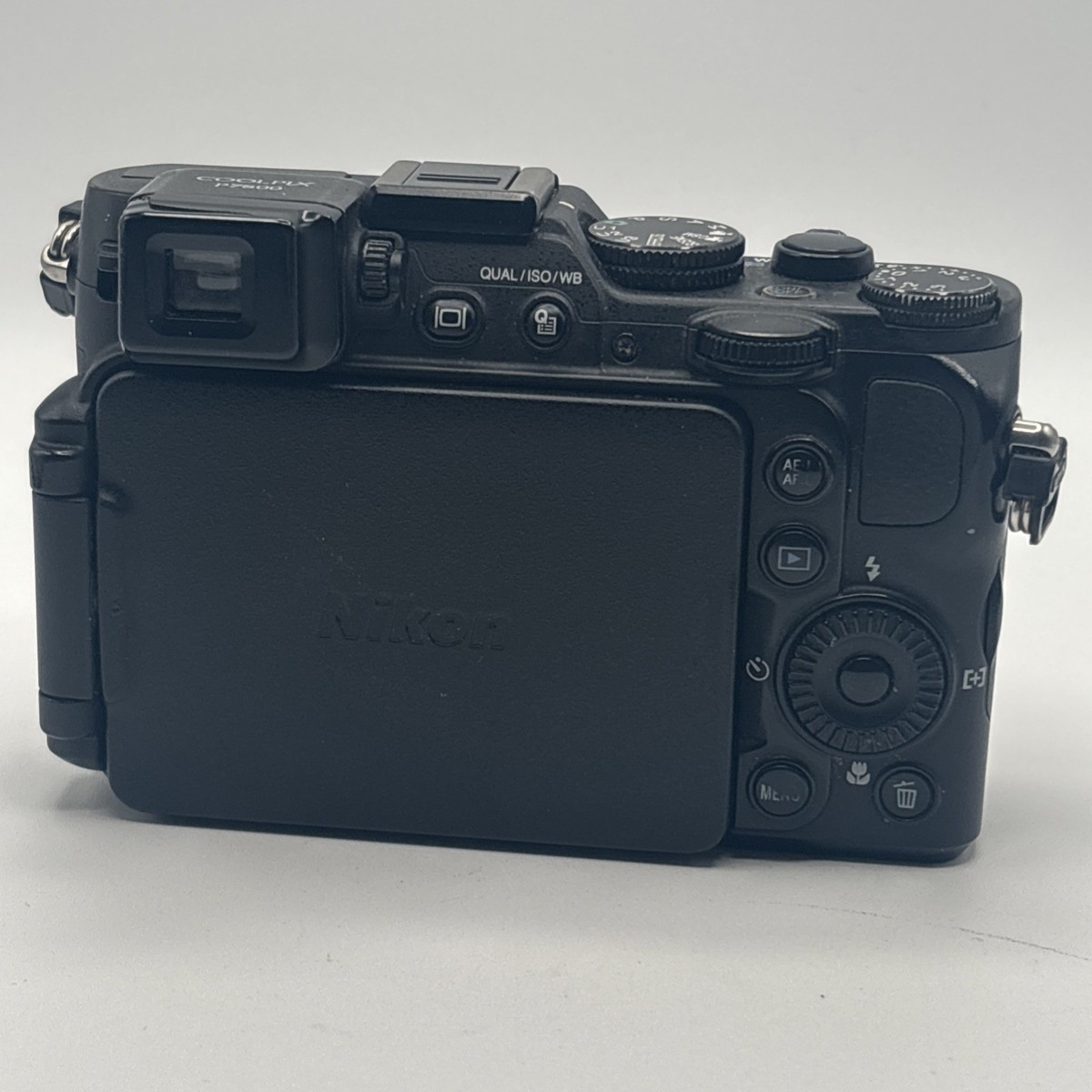 Nikon COOLPIX P7800 【公式通販】