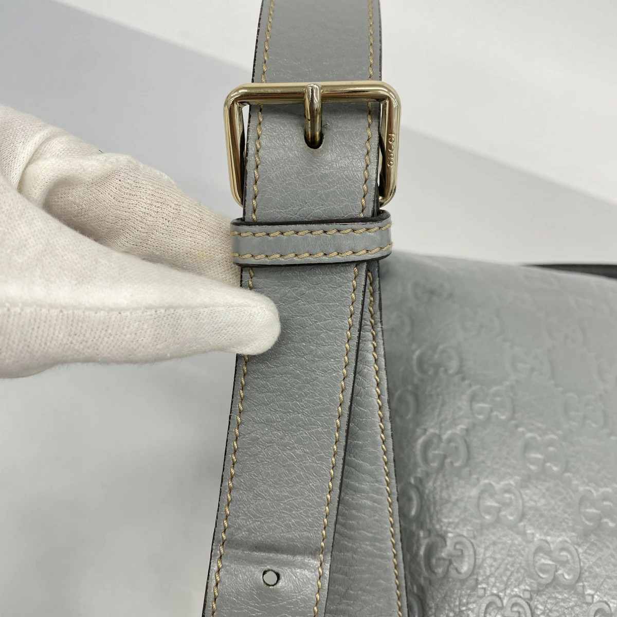 Gucci Guccisima Leather Shoulder Bag Gray Champagne Gold thumbnail 9