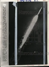 1967 Press Photo Saturn 5 rocket launches, Cape Kennedy, Florida - pio04762