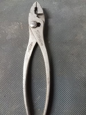 Vintage Diamond Tool Co (Duluth) K38 Slip Joint Pliers