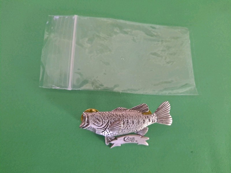 Case XX Pewter Largemouth Bass Hat / Lapel Pin, Case Knife Fish Hatpin