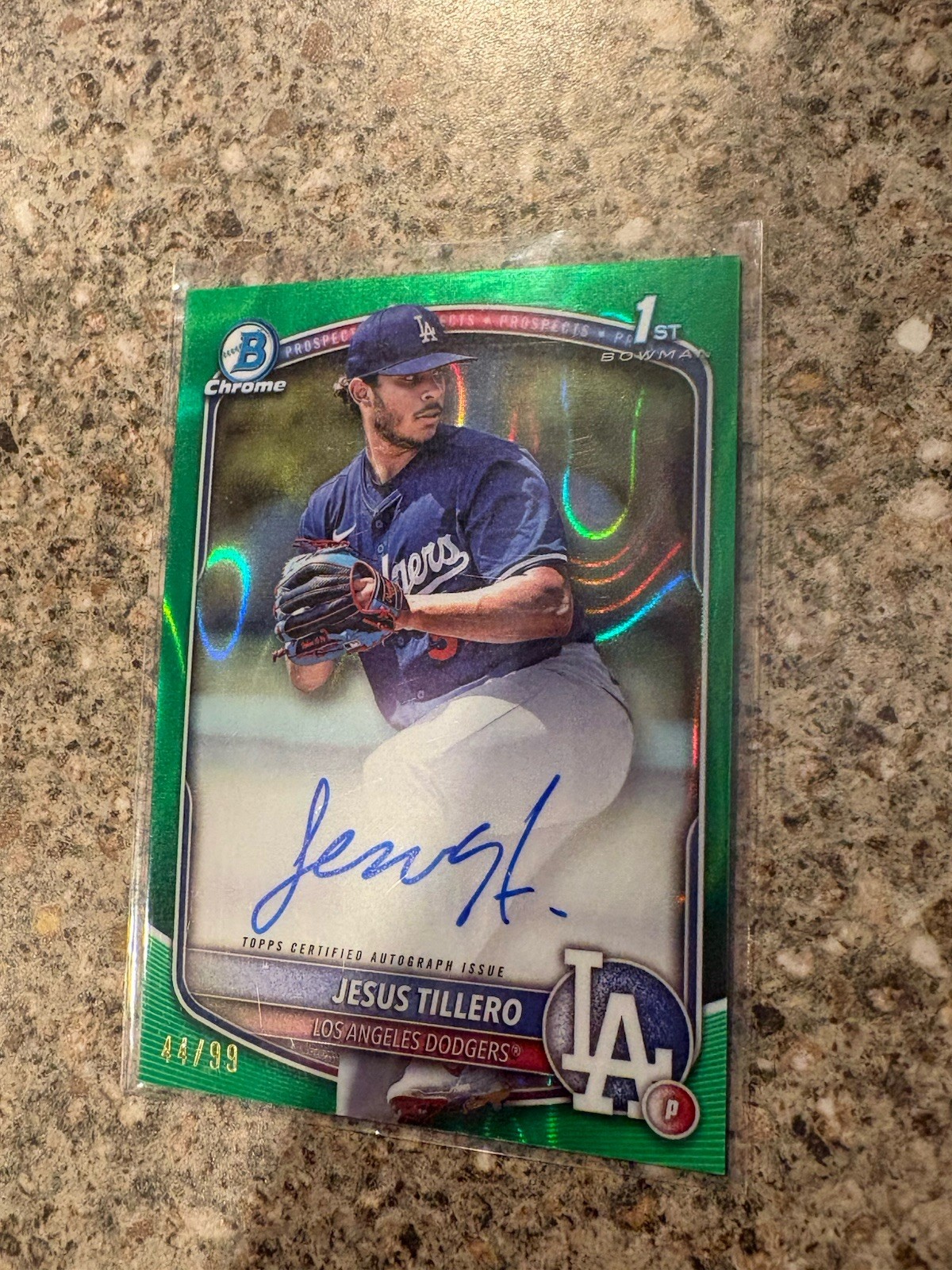 2025 BOWMAN CHROME Jesus Tillero Green Lava Refractor Auto /99 Dodgers CPA-JT