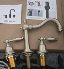 Double handle Widespread Bathroom Faucet 3 Hole Bathroom Sink Faucet NEW READ