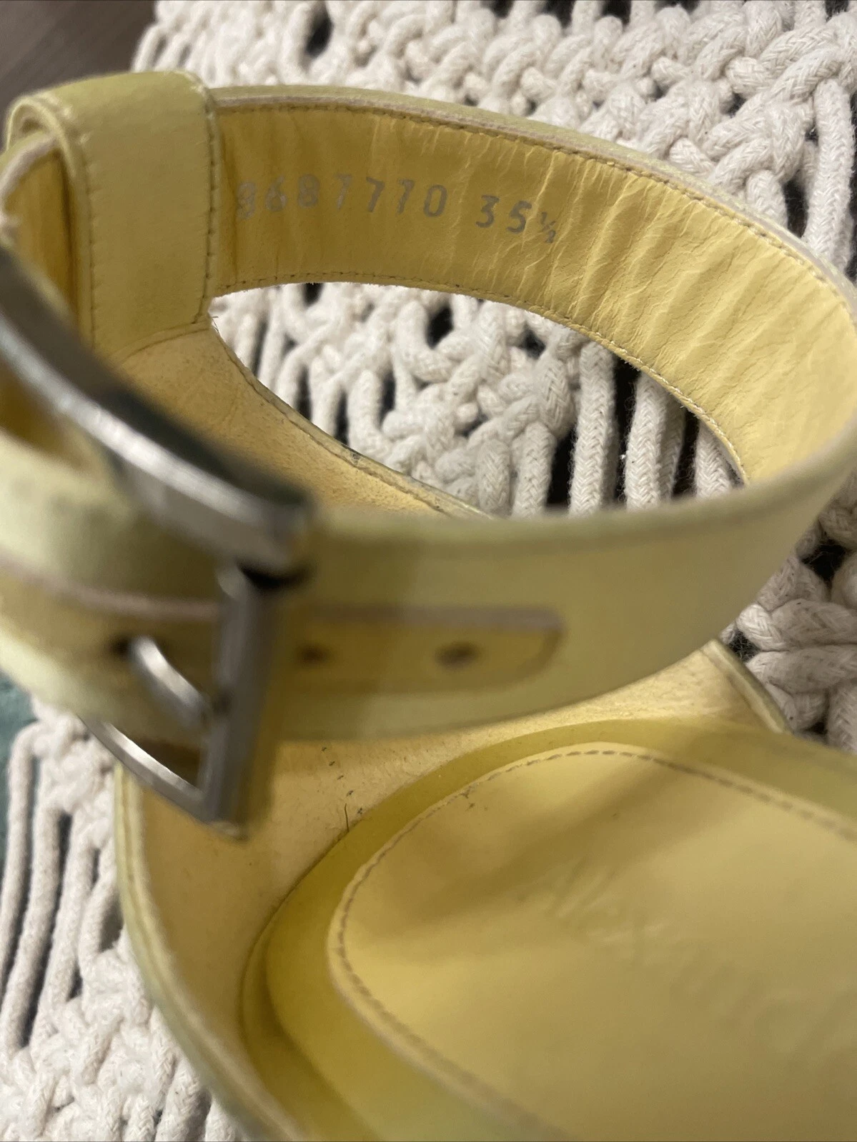 Alexander McQueen cinturino alla caviglia tacco a spillo taglia 35 5 us