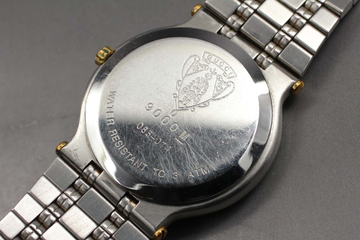 GUCCI 置時計 Gロゴデザイン GUCCI 置時計 Gロゴデザイン