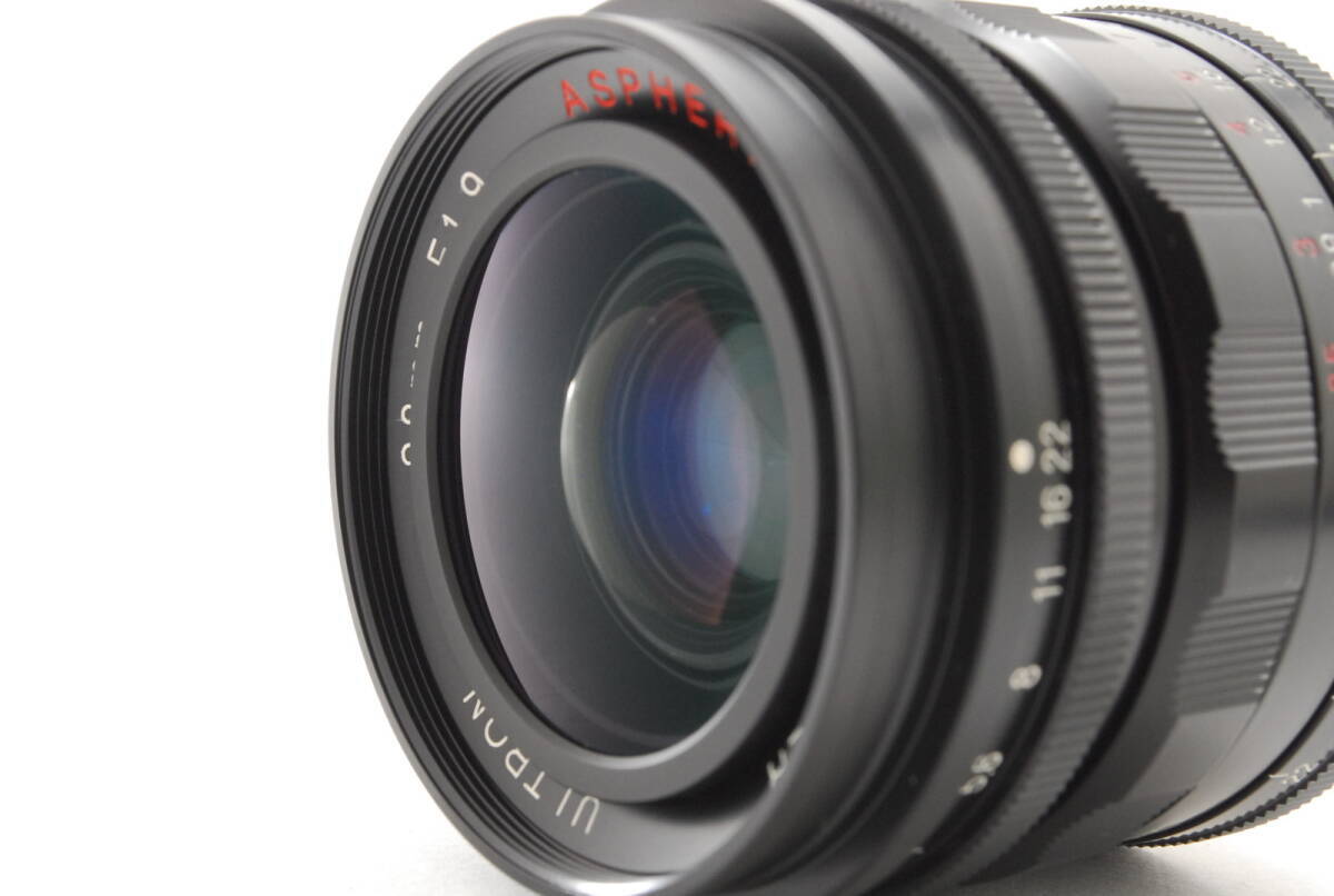 Very good ]Voigtlander Ultron 28mm F1.9 Asperical Leica L w