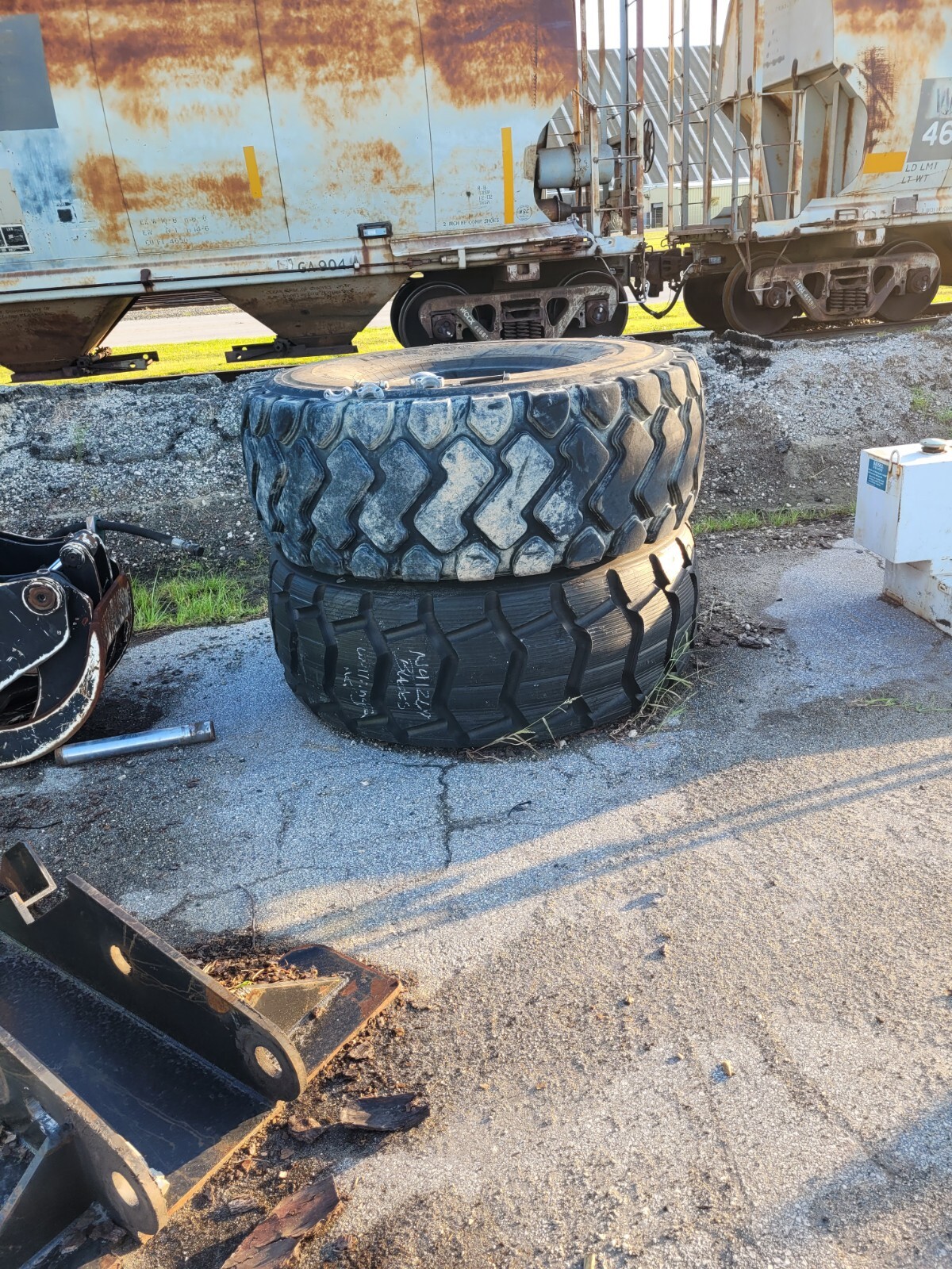 23 5 R25 Tire EBay 23-5-r25-tire-ebay