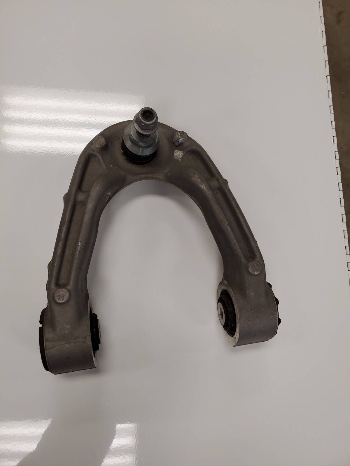 ASTON MARTIN 2012+ VANQUISH, DBS LEFT FRONT UPPER CONTROL ARM OEM USED