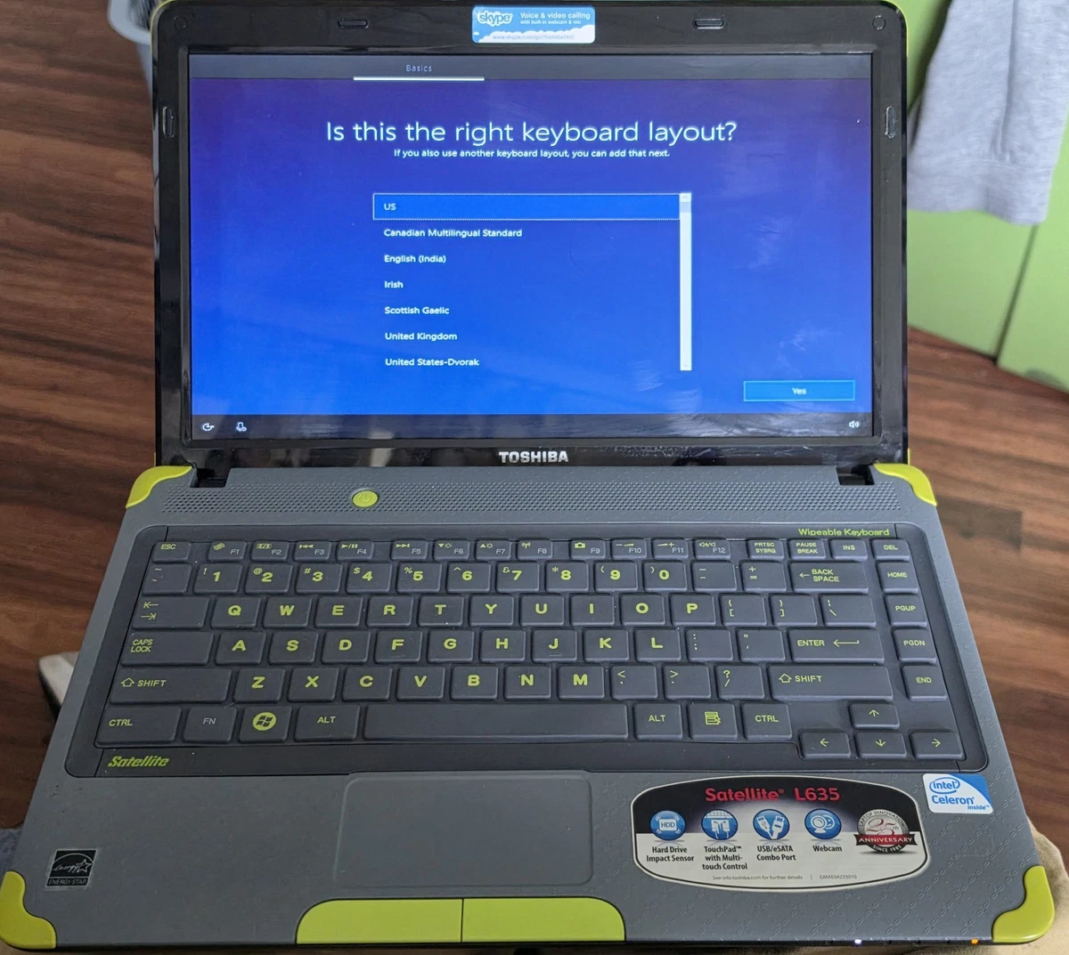 Preços baixos em Toshiba Windows 10 notebooks e netbooks 13-13.9