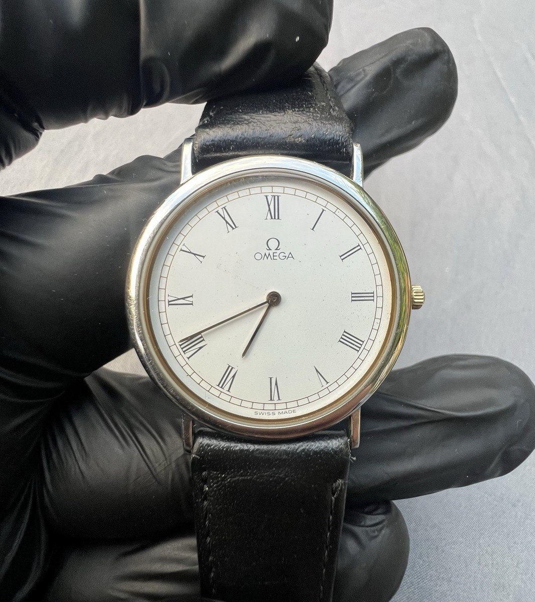 OMEGA De Ville Mens Quartz Watch White Dial Roman Numerals